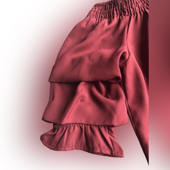 Speed Limit MPH Girls Off Shoulder Short Sleeve Blouse - Picture 4 of 6